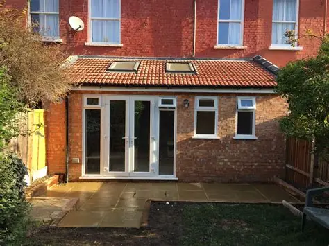 Modern Rear Extension